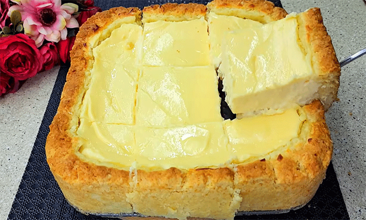 Prajitura cu branza de vaci si smantana – Delicioasa, gustoasa si foarte aromata