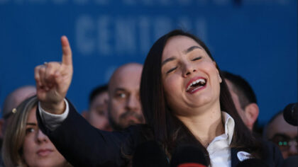 Anamaria Gavrila, lidera POT, apel...