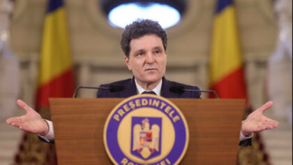 Ce risca barbatul care a...